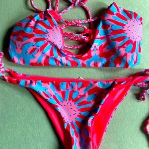 String bikini Medium